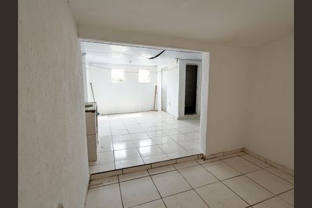 Cozinha e Área de Serviço de casa para alugar com 2 quartos, 80m² em Palmeiras, Belo Horizonte