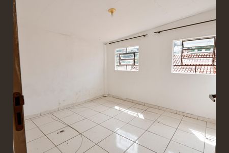 Quarto 2 de casa para alugar com 2 quartos, 80m² em Palmeiras, Belo Horizonte