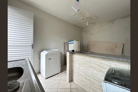 Casa de condomínio para alugar com 35m², 1 quarto e 1 vaga Casa de condomínio para alugar com 35m², 1 quarto e 1 vagaStudio