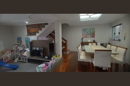 Sala de casa à venda com 4 quartos, 400m² em Vila Dayse, São Bernardo do Campo