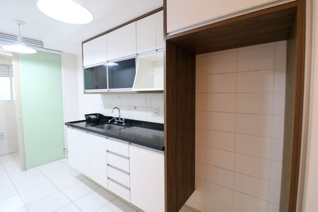 Cozinha de apartamento para alugar com 2 quartos, 67m² em Brooklin, São Paulo