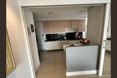 Apartamento para alugar com 3 quartos, 107m² em Alphaville Conde II, Barueri