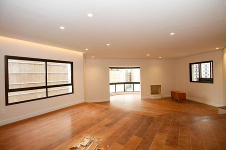 Apartamento para alugar com 215m², 4 quartos e 3 vagas Apartamento para alugar com 215m², 4 quartos e 3 vagasSala de Estar e Jantar
