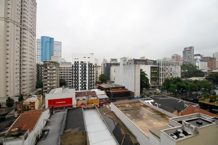 Apartamento para alugar com 215m², 4 quartos e 3 vagas Apartamento para alugar com 215m², 4 quartos e 3 vagasVista da Suíte 1