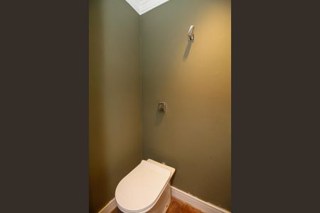 Apartamento para alugar com 215m², 4 quartos e 3 vagas Apartamento para alugar com 215m², 4 quartos e 3 vagasLavabo