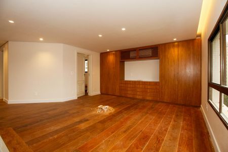 Apartamento para alugar com 215m², 4 quartos e 3 vagas Apartamento para alugar com 215m², 4 quartos e 3 vagasSala de Estar e Jantar