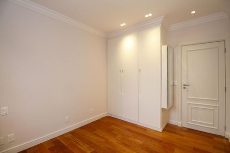 Apartamento para alugar com 215m², 4 quartos e 3 vagas Apartamento para alugar com 215m², 4 quartos e 3 vagasSuíte 1