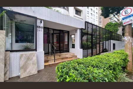 Apartamento para alugar com 215m², 4 quartos e 3 vagas Apartamento para alugar com 215m², 4 quartos e 3 vagasFachada do Prédio