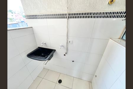 Casa de condomínio para alugar com 40m², 1 quarto e sem vaga Casa de condomínio para alugar com 40m², 1 quarto e sem vagaÁrea de Serviço