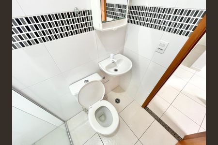 Casa de condomínio para alugar com 40m², 1 quarto e sem vaga Casa de condomínio para alugar com 40m², 1 quarto e sem vagaBanheiro