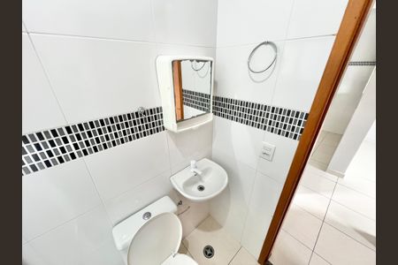 Casa de condomínio para alugar com 40m², 1 quarto e sem vaga Casa de condomínio para alugar com 40m², 1 quarto e sem vagaBanheiro