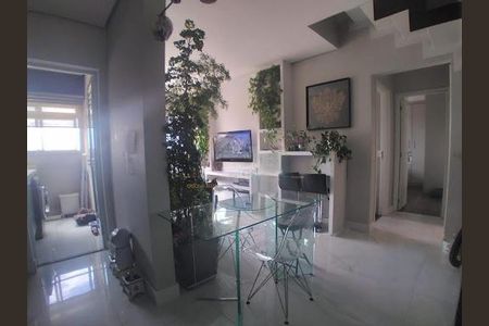 Apartamento à venda com 118m², 2 quartos e 2 vagas