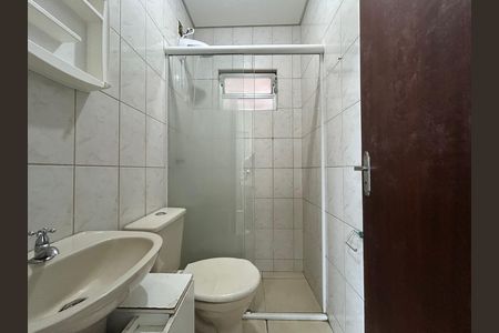 Banheiro  de apartamento para alugar com 1 quarto, 35m² em Jardim Atlântico, Florianópolis