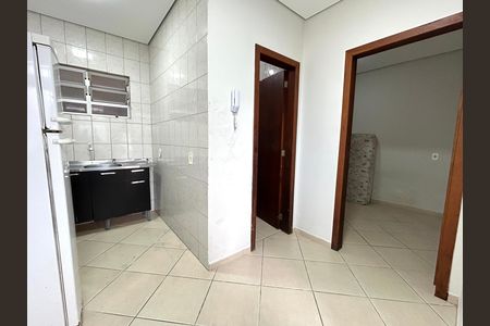 Sala de apartamento para alugar com 1 quarto, 35m² em Jardim Atlântico, Florianópolis