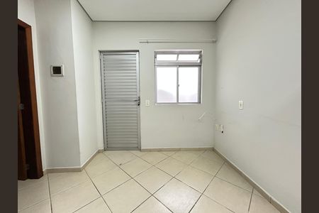 Sala de apartamento para alugar com 1 quarto, 35m² em Jardim Atlântico, Florianópolis