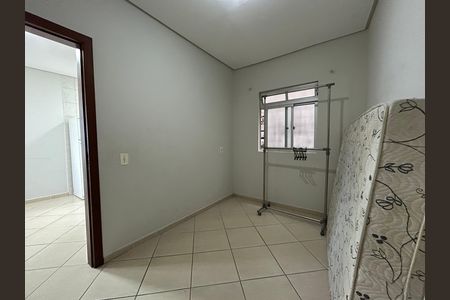 Quarto de apartamento para alugar com 1 quarto, 35m² em Jardim Atlântico, Florianópolis