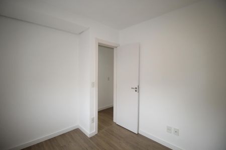 Apartamento à venda com 65m², 3 quartos e 1 vagaQuarto 2