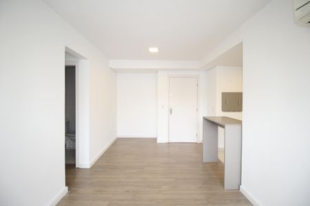 Sala de apartamento à venda com 3 quartos, 65m² em Petrópolis, Porto Alegre