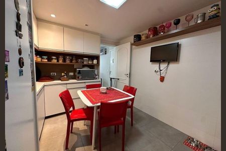 Apartamento à venda com 4 quartos, 140m² em Barra da Tijuca, Rio de Janeiro