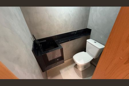 Casa à venda com 2 quartos, 130m² em Vila Alzira, Santo André