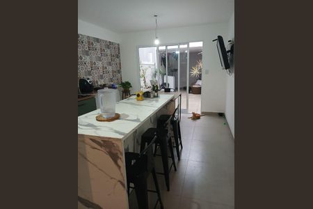 Casa à venda com 2 quartos, 90m² em Jardim Ester, São Paulo