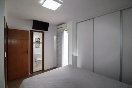 Casa à venda com 3 quartos, 200m² em Água Fria, São Paulo