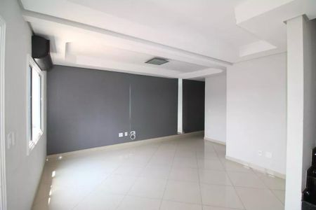 Casa à venda com 3 quartos, 200m² em Água Fria, São Paulo