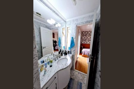 Apartamento à venda com 138m², 3 quartos e 4 vagas