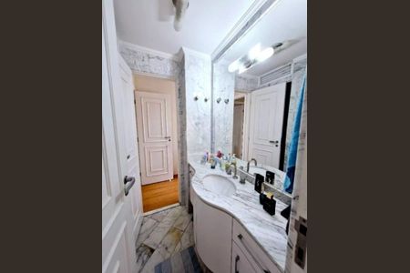 Apartamento à venda com 138m², 3 quartos e 4 vagas