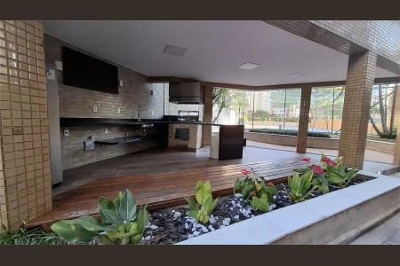 Apartamento à venda com 138m², 3 quartos e 4 vagas