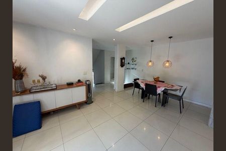 Casa à venda com 5 quartos, 292m² em Fátima, Niterói