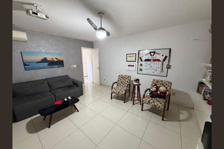 Casa à venda com 5 quartos, 292m² em Fátima, Niterói