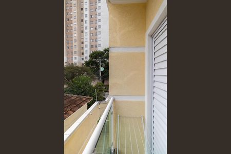 Casa de condomínio à venda com 182m², 3 quartos e 2 vagasSacada Suíte