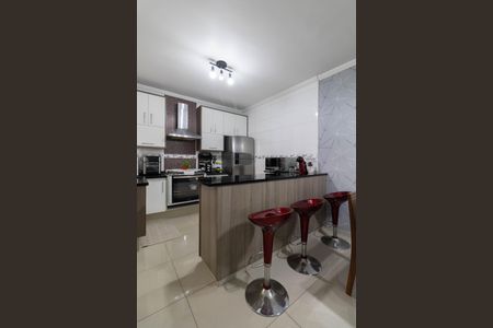 Casa de condomínio à venda com 182m², 3 quartos e 2 vagasSala e Cozinha