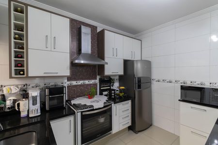 Casa de condomínio à venda com 182m², 3 quartos e 2 vagasSala e Cozinha