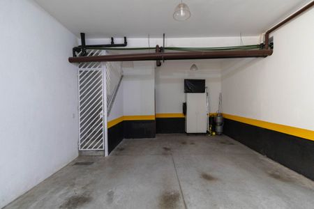 Casa de condomínio à venda com 182m², 3 quartos e 2 vagasEstacionamento