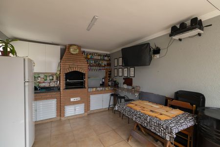 Casa de condomínio à venda com 182m², 3 quartos e 2 vagasÁrea Gourmet