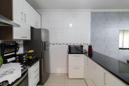 Casa de condomínio à venda com 182m², 3 quartos e 2 vagasSala e Cozinha