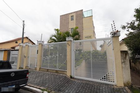 Casa de condomínio à venda com 182m², 3 quartos e 2 vagasFachada