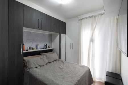 Casa de condomínio à venda com 182m², 3 quartos e 2 vagasSuíte