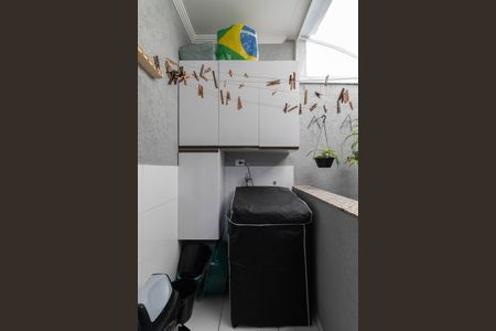 Casa de condomínio à venda com 182m², 3 quartos e 2 vagasÁrea de Serviço