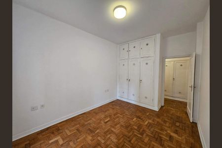 Apartamento à venda com 122m², 3 quartos e 1 vaga