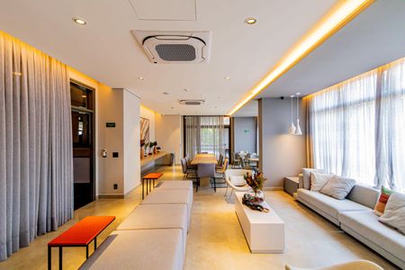 Apartamento para alugar com 34m², 1 quarto e sem vaga Apartamento para alugar com 34m², 1 quarto e sem vagaÁrea comum - Sala de jogos