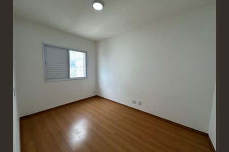 Apartamento para alugar com 70m², 2 quartos e 1 vagaSuíte