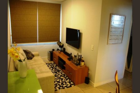 Sala de apartamento para alugar com 2 quartos, 50m² em Vila Uberabinha, São Paulo