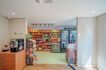 Studio para alugar com 24m², 1 quarto e sem vaga Studio para alugar com 24m², 1 quarto e sem vagaÁrea comum - Mini Mercado