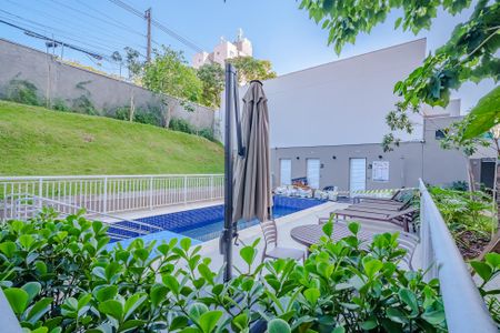 Studio para alugar com 24m², 1 quarto e sem vaga Studio para alugar com 24m², 1 quarto e sem vagaÁrea comum - Piscina