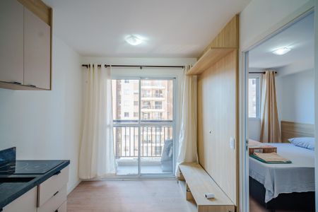 Sala de kitnet/studio para alugar com 1 quarto, 24m² em Vila Butantã, São Paulo