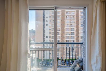 Studio para alugar com 24m², 1 quarto e sem vaga Studio para alugar com 24m², 1 quarto e sem vagaVaranda