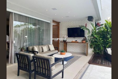 Casa à venda com 3 quartos, 450m² em Barra da Tijuca, Rio de Janeiro